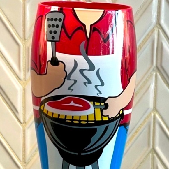 top Shelf Barware with a Twist “King of the Grill” Hand Painted Pilsner - Picture 2 of 6